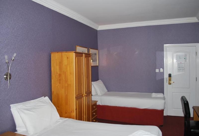 Lord Kensington Hotel London Bagian luar foto