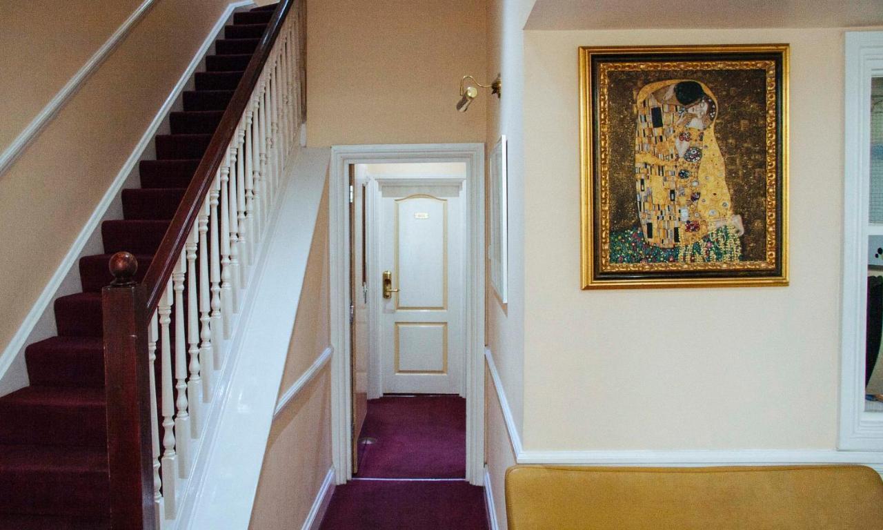 Lord Kensington Hotel London Bagian luar foto